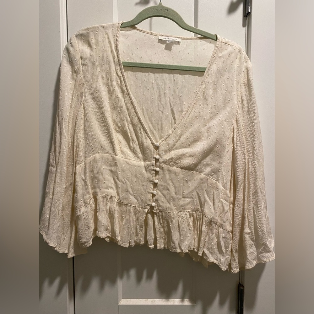 American Eagle Beige Blouse. Size- Large. - Picture 2 of 9